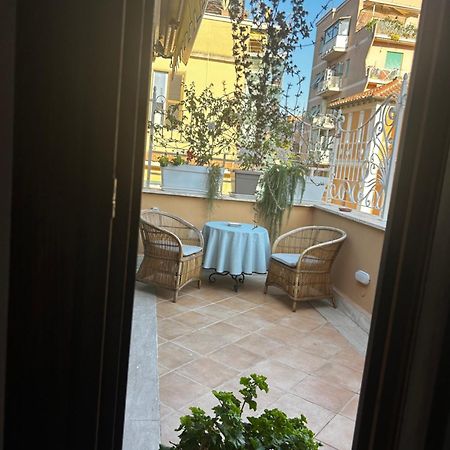 Апартаменти La Finestra Su San Pietro Terrace And View Рим Екстер'єр фото